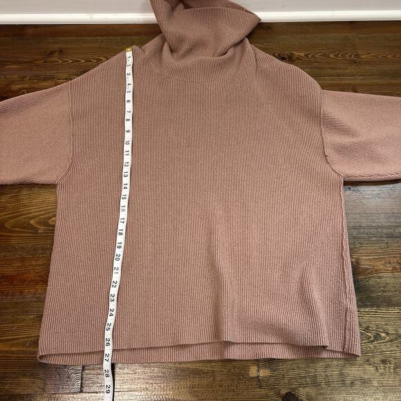 Free People Ribbed Knit Sweater Oversized Turtleneck Cream Women’s Medium - Picture 5 of 7